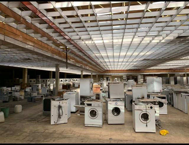 10,000M² WAREHOUSE FOR SALE IN BRAKPAN CENTRAL